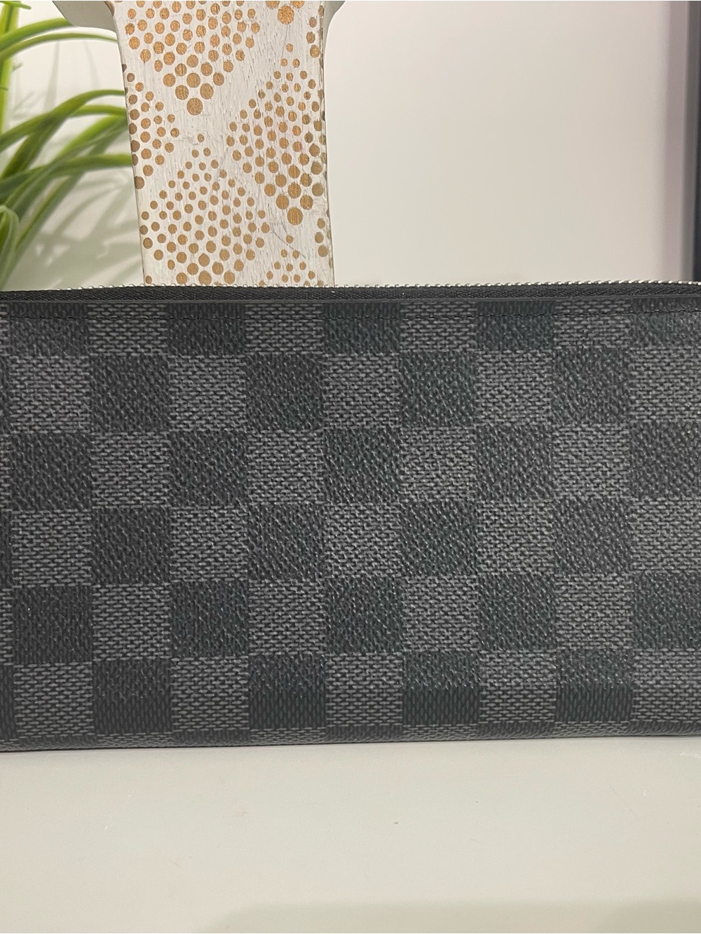 Louis Vuitton Damier Graphite Zippy Wallet Black/Gray